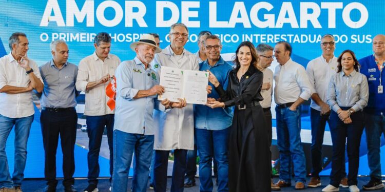 Lula visita primeiro hospital oncológico interestadual do país