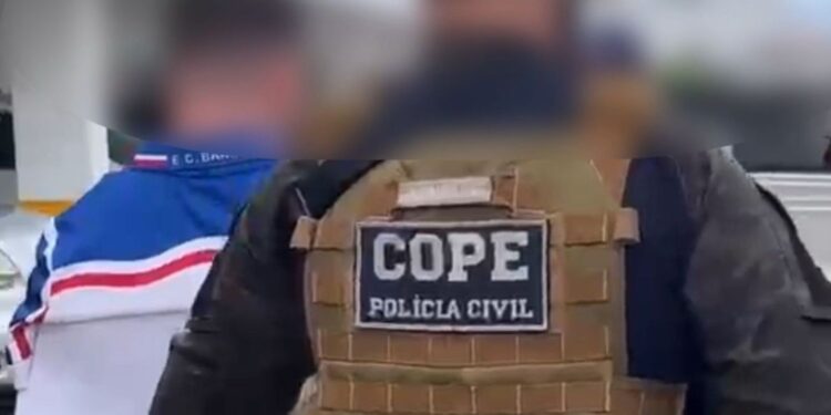 Suspeito de aplicar golpes com agência de viagens de fachada é preso em Aracaju