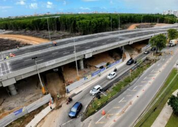 Trânsito no viaduto do Complexo Viário Maria do Carmo em Aracaju será liberado nesta quarta-feira
