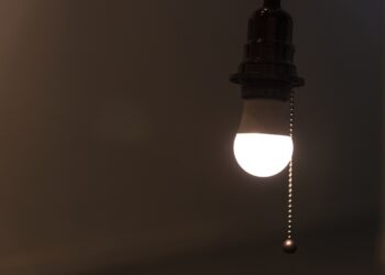 Aneel aprova reajuste médio de 12,87% da conta de luz para municípios do Sul de Sergipe