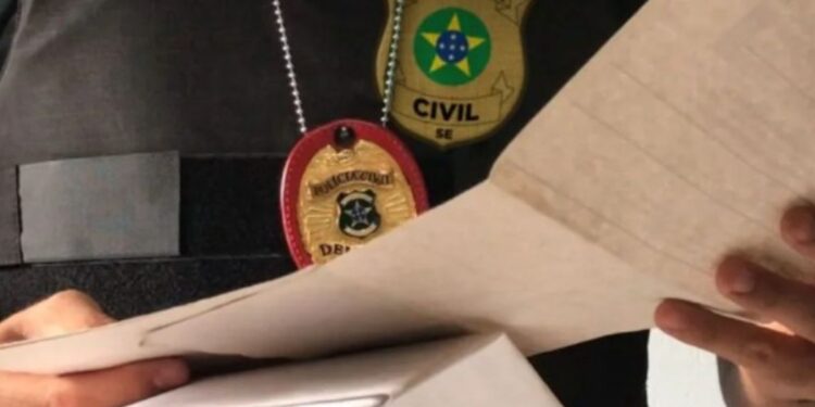 Investigado por aplicar golpes de mais de R$ 3,5 milhões em Sergipe é preso após parceria com Interpol
