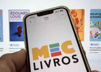 MEC Livros empresta mais de 3 mil títulos por dia; veja os mais lidos