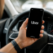 Uber anuncia demissões e acelera reestruturação em meio à corrida por IA